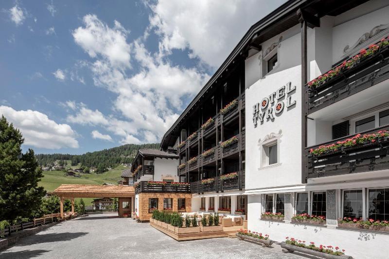 Tyrol 4*